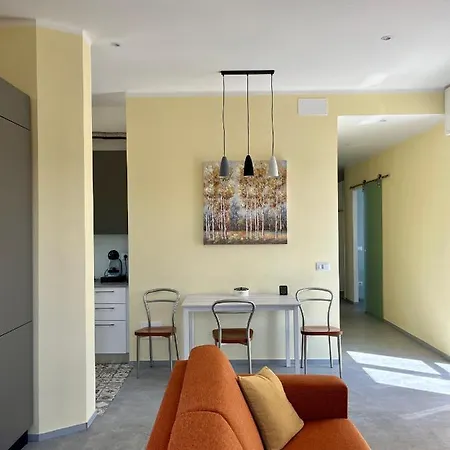 Testa Tra Le Nuvole Novi Ligure